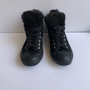Converse All Star black fur lined high top leather sneakers. Size 8.5